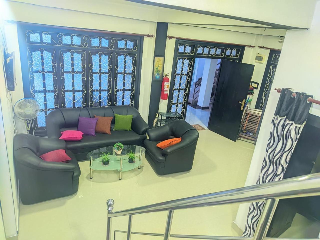 White Home Haputale Exterior photo